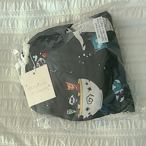 Nightmare before Christmas Mini Fitted Sheet - Picture 2 of 2